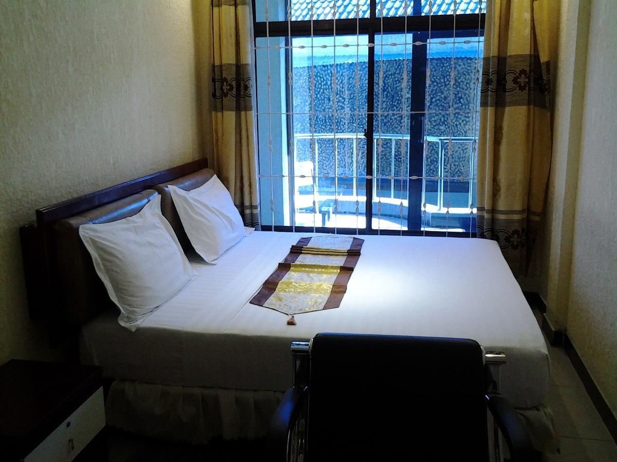 Best Point Hotel Дар ес Саалам Стая снимка