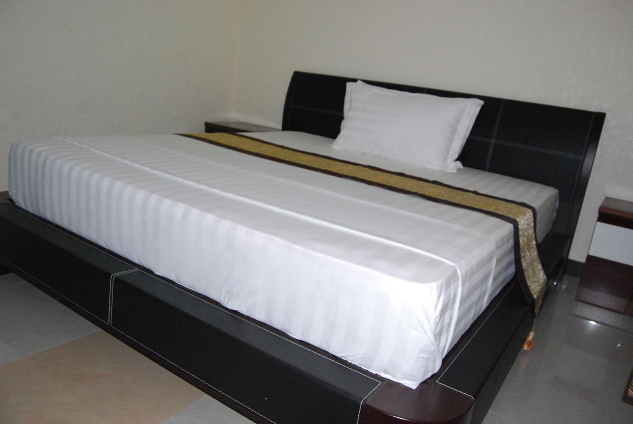 Best Point Hotel Дар ес Саалам Екстериор снимка